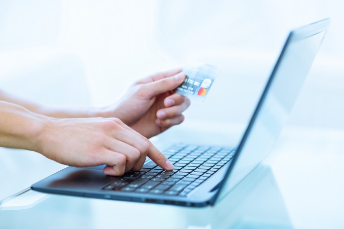 carte de crédit en ligne gratuit datant