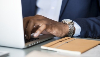 Ouvrir un compte pro en ligne : quelle est la meilleure banque en ligne pour professionnels ?